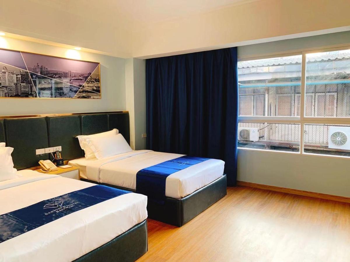 Sapphire Hotel Silom Банкок Екстериор снимка Deluxe Room